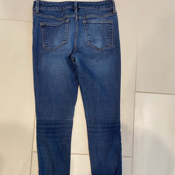 Women’s Old Navy Low Rise Skinny Jeans Size 8 - Picture 2 of 2